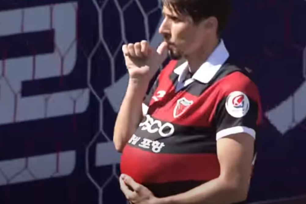 KAKO SRBIN SLAVI U DOBA KORONE: Dao gol, pa prekršio pravila!