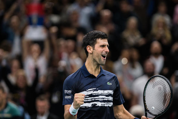 ĐOKOVIĆ PODELIO SLIKU OSTROGA: Srbi mogu samo da budu ponosni zbog onoga što je napisao ćirilicom!