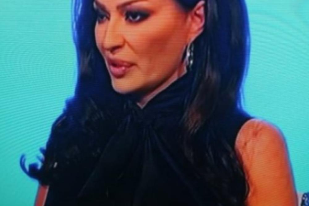 NAJJAČI VIC: Šta kaže Ceca kad se javi na mobilni?