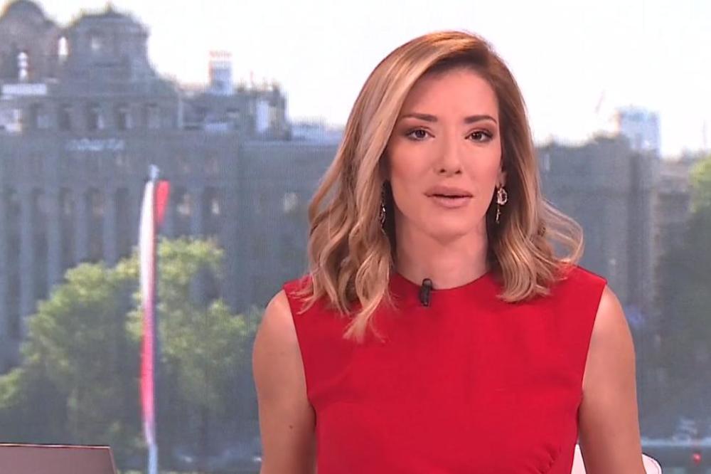 SVI BULJE U NOVU FOTKU JOVANE JOKSIMOVIĆ! Nakon celog SKANDALA voditeljka objavila OVO!