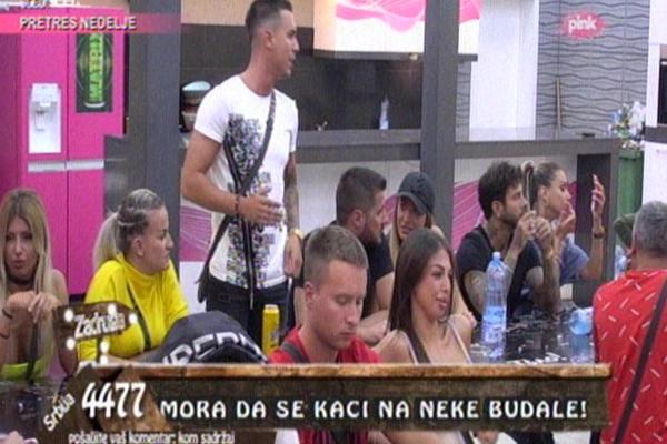 MATEJA PORUČIO TARI I MENSURU: Neka se j***, samo mene neka ne diraju!