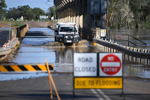 PORED KORONE NOVA KATASTROFA ZADESILA AMERIKU! Vanredno stanje uvedeno u ovoj državi, biće haos!