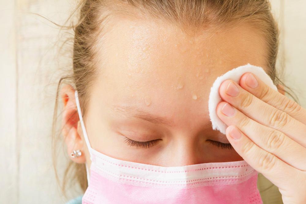 HIPERHIDROZA NAJČEŠĆE NASTAJE ZBOG POREMEĆENOG RADA ZNOJNIH ŽLEZDA: Na ovaj način zaustavite prekomerno znojenje!