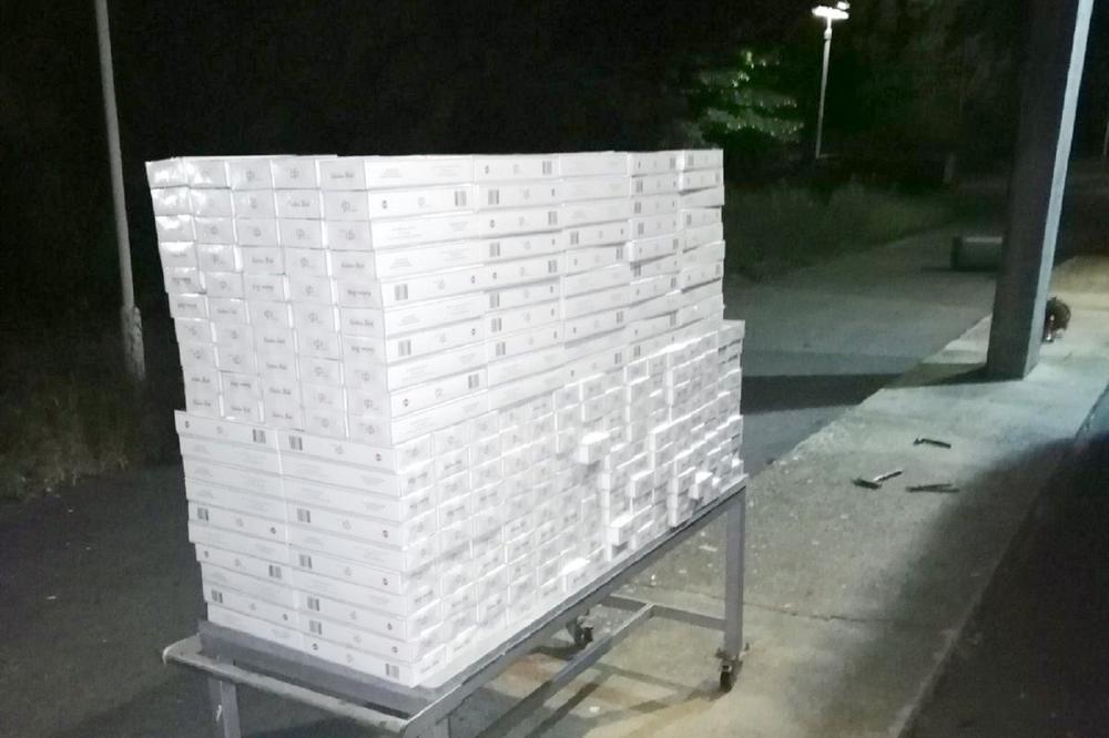 SRPSKI CARINICI SU NA GRANICI SA RUMUNIJOM ZAUSTAVILI KAMION: Vozač rekao da vozi blokove, istina je drugačija