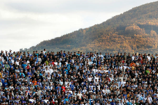 SRPSKI FUDBALSKI KLUB OBJAVIO STRAŠNE VESTI: Tri fudbalera pozitivna na koronavirus!
