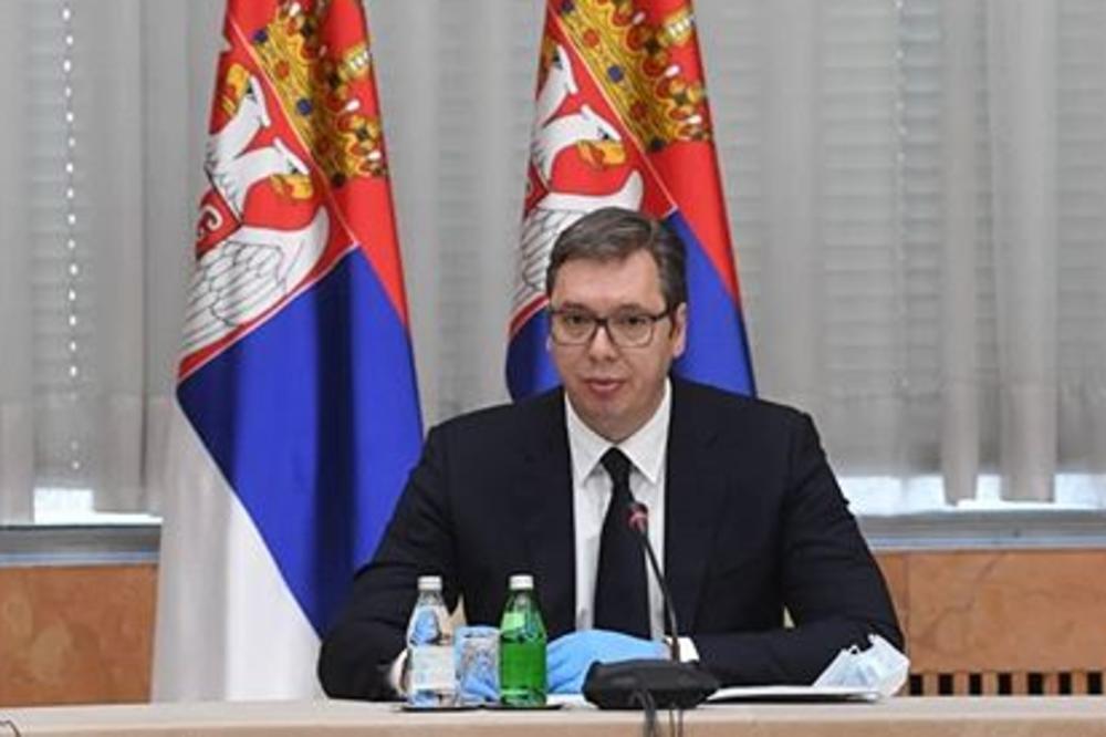 NAJNOVIJA VEST! Vučić razgovarao sa Mandićem, u subotu sastanak sa predstavnicima Srba iz Crne Gore