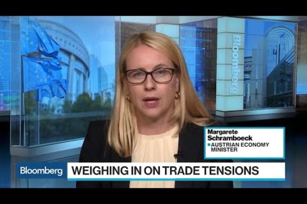 LEPA AUSTRIJSKA MINISTARKA TRAŽI RENESANSU EKONOMIJE U EU: Pregaziće nas druge zemlje ako ne uradimo ovo!