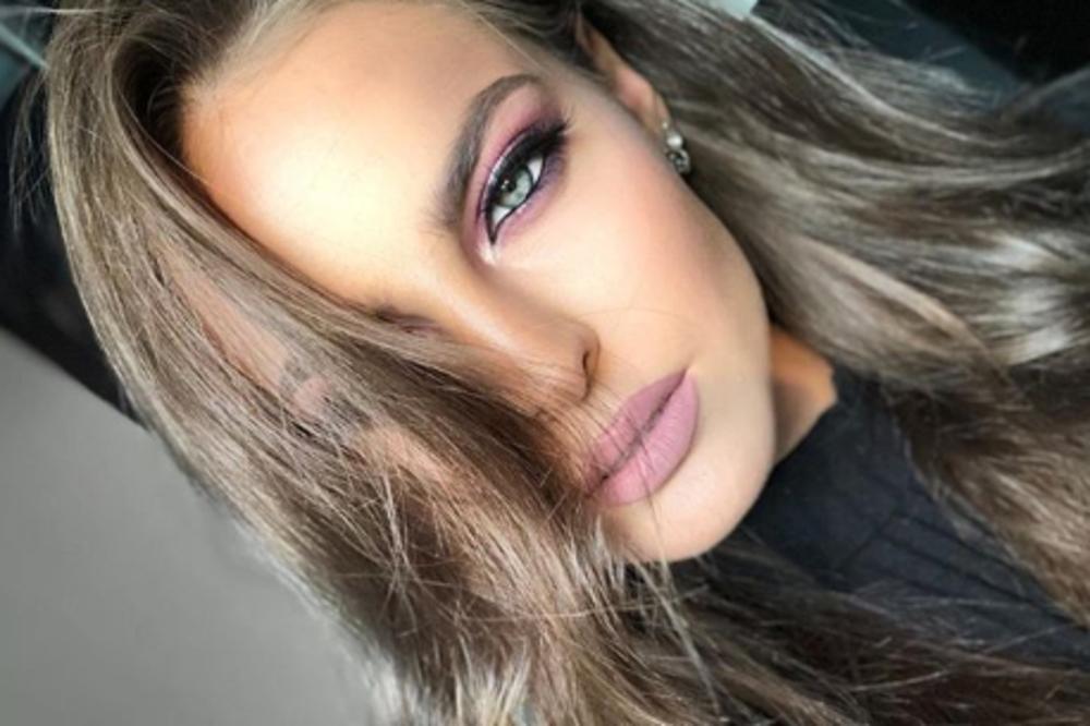 ŠTA JE URADILA SA SOBOM, NIKO TO NIJE OČEKIVAO, LIČI NA SVE DRUGE: Džejla napravila promenu, izgleda kao Severina