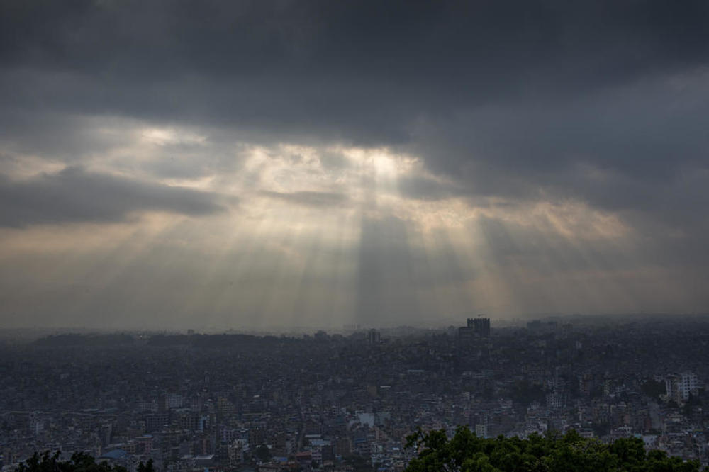 DANAS NAS OČEKUJE POTPUNI TEMPERATURNI ŠOK! Ovo vreme za oktobar nije normalno