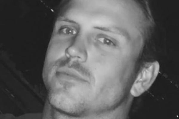 AMERIKU ŠOKIRALA IZNENADNA SMRTI MLADOG SPORTISTE: Umro je u 26. godini, a uzrok smrti je misterija!