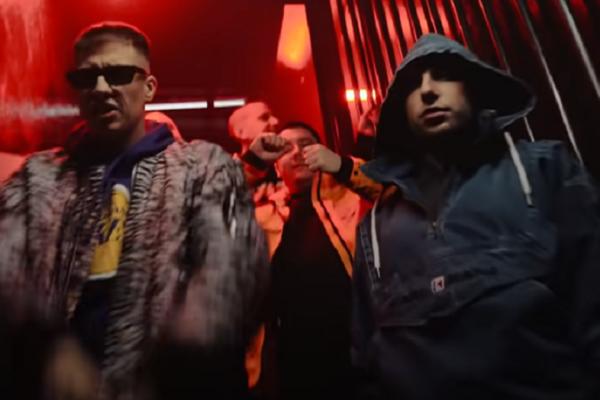 NAŠ POZNATI PEVAČ POSTAJE OTAC! Velika radost u njegovom domu