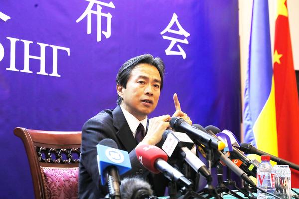 AMBASADOR KINE PRONAĐEN MRTAV U SVOJOJ REZIDENCIJI: Ministarstvo spoljnih poslova objavilo stravičnu vest!