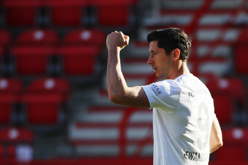 Levandovski je treći čovek u 21. veku kome je ovo pošlo za nogom, Bajern ispisao istoriju!