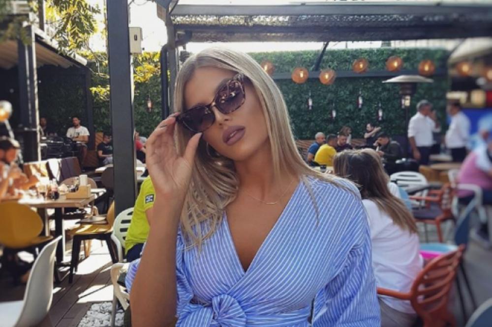 ONA JE BRENINA NOVA SNAJKA, USELILA JOJ SE U LUKS VILU! Studira najteži fakultet, a zgodnija je od cele estrade!