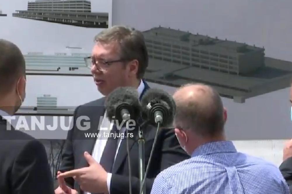 VUČIĆ: Krajem godine ponovo veće plate u javnom sektoru
