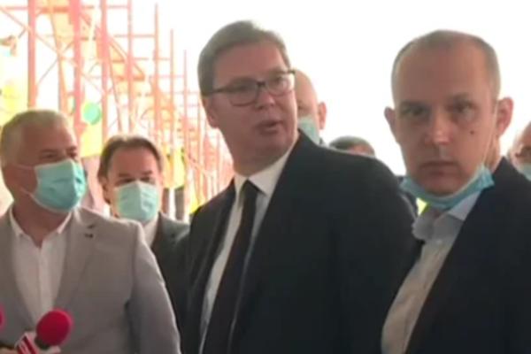 OVDE ĆEMO IMATI BOLJU BOLNICU OD NEKIH U BEOGRADU: Vučić obišao radove na obnovi Zdravstvenog centra u Prokuplju