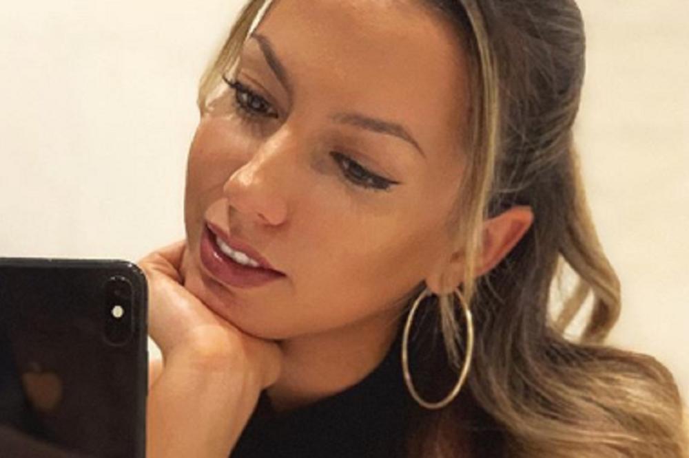 ZVEZDA ATLETIKA ŠETA PRAVU BOMBU: Patrisija žari i pali muški rod slikama svoje guze na Instagramu!