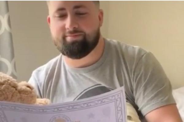 NAJPOTRESNIJI SNIMAK DANAS: Pre dve godine mu je umrla ćerka, a sada je doživeo iznenađenje koje će vas RASPLAKALTI