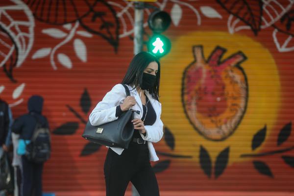 Ko je bolji u upravljanju pandemijom, LIDERI ILI LIDERKE? Ove brojke sve govore