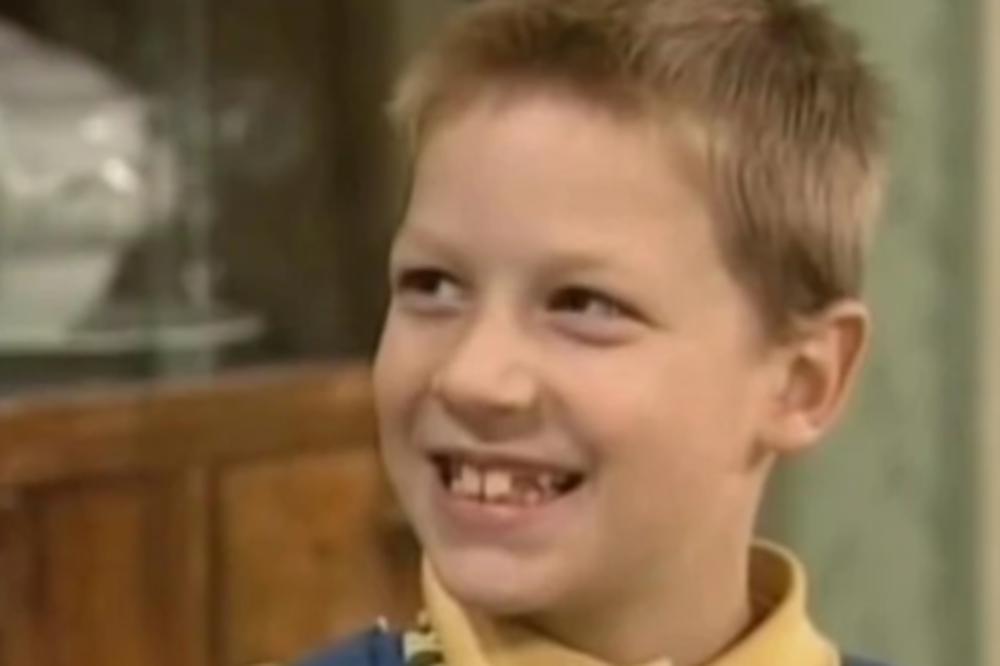 OD HONORARA NISAM MOGAO NI NA MORE DA IDEM! Neca iz "Srećnih ljudi" priča kako su se glumci ophodili prema njemu