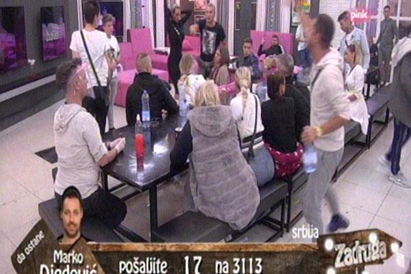 I ON OSUĐUJE NASILNIKE? Đedović ponovo pokazao agresivno ponašanje! (VIDEO)