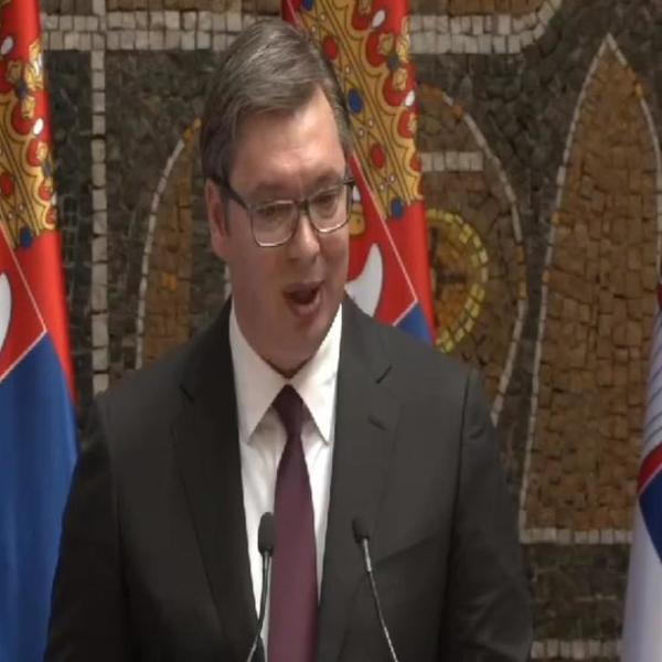 VUČIĆ: 10% je prvo povećenje plate medicinarima, bićete još zadovoljniji, a tetkicama sledi pomoć da ostanu ovde