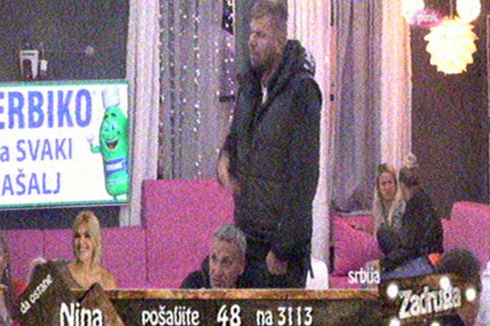 IVA GA PROZIVA ZBOG MAJE! Janjuš: Upalila si se, pričaš budalaštine!