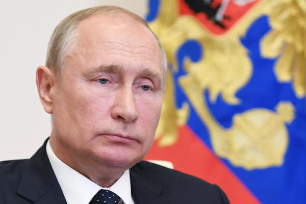 PRVA PUTINOVA REAKCIJA NA TALAČKU KRIZU U RUSIJI: Ruski predsednik odložio PUT zbog novonastale situacije
