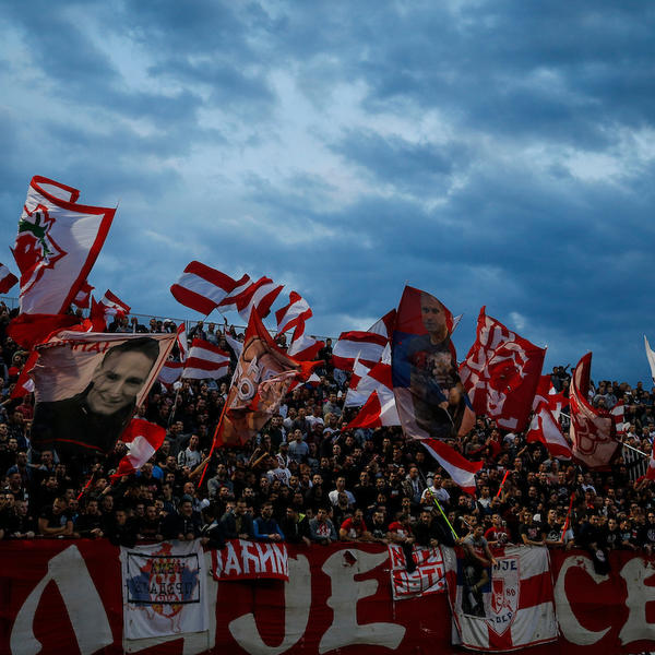 ZVEZDA SLAVI TITULU SA DELIJAMA: Navijači ponovo na tribinama već od 1. juna!