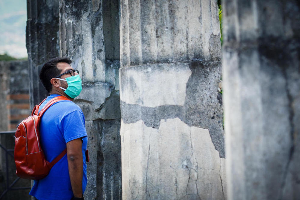 MUŠKARCI KOJI IMAJU OVAKVE PRSTE SU U BIOLOŠKOJ PREDNOSTI: Kada se inficiraju korona virusom, imaju BLAŽE SIMPTOME