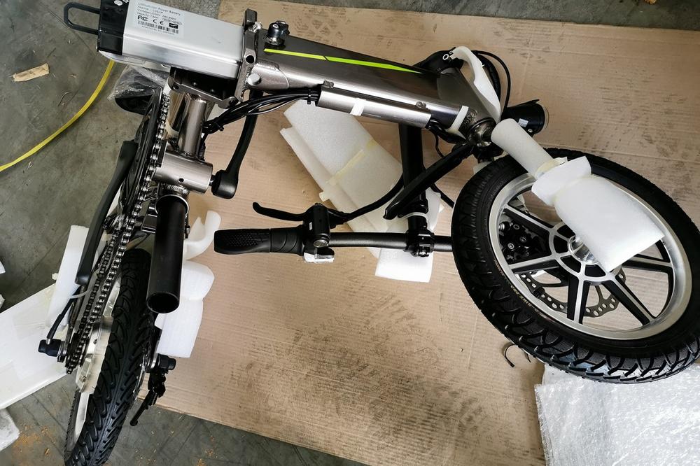 SRPSKI CARINICI SU ZAPLENILI 57 ELEKTRIČNIH BICIKALA: Otvorili su papire, imali su ŠTA I DA VIDE (FOTO)