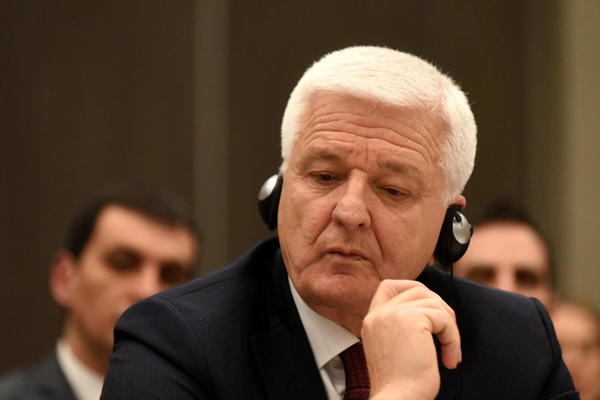 DUŠKO MARKOVIĆ IZJAVIO NEŠTO NEOČEKIVANO O HAPŠENJIMA SVEŠTENIKA: Da li verujete u ovu izjavu premijera Crne Gore?