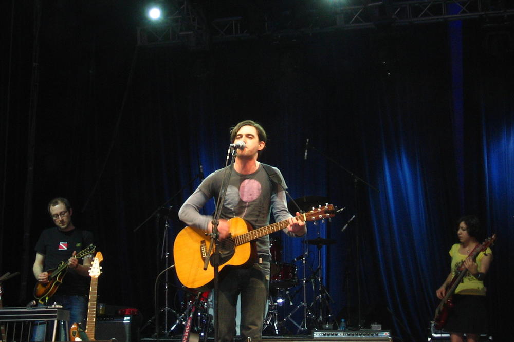 BRIGHT EYES objavili novi singl "One and Done", gost na basu FLEA (Red Hot Chilli Peppers)