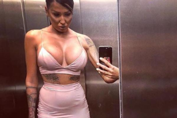 MANEKENKU ZNAJU KAO BEOGRADSKU FACU! Otkriveno ko je devojka iz čamca osumnjičena za prostituciju zbog Tijane Ajfon