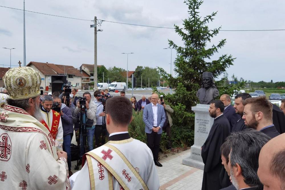 OTKRIVENA SPOMEN-BISTA VLADIKE DANILA KRSTIĆA NA KLISI! Vučević: Odavde potekao jedan od najumnijih vladika