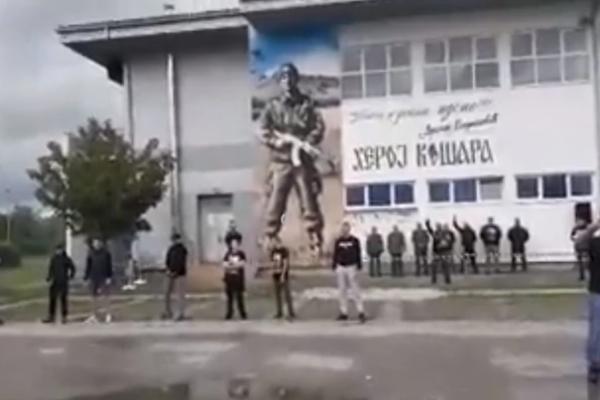 U BEOGRADSKOM NASELJU JE OSVANUO MURAL VELIKOG HEROJA: Svi treba da znaju za ime Dragana Marinkovića!