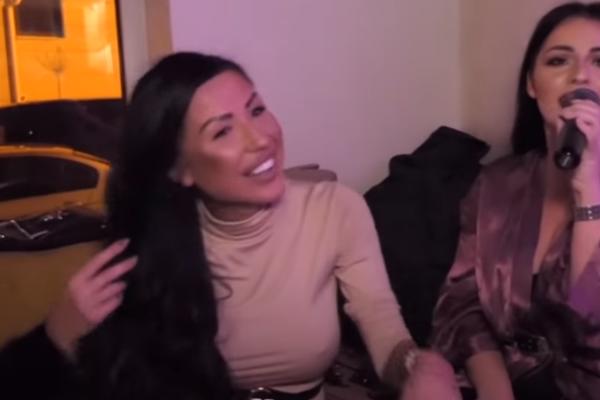 OVO JE DEVOJKA SA KOJOM JE TIJANA BILA U VEZI 4 MESECA, ZNAMO JE SVI: Podigla sam suknju, ti si klekla i lizala