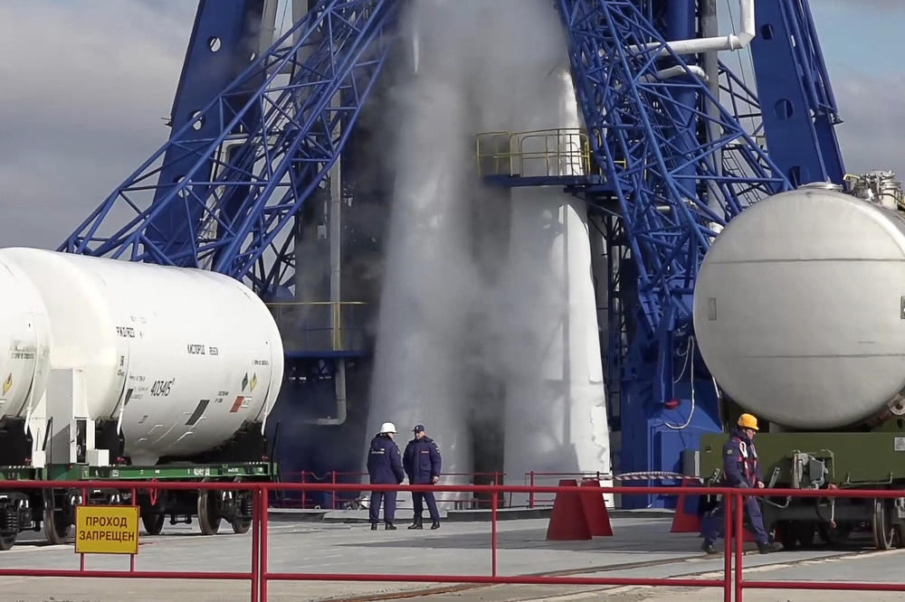 CURI OTROVNO GORIVO IZ RUSKE RAKETE: Pojavio se veliki problem, cela zemlja je u panici!
