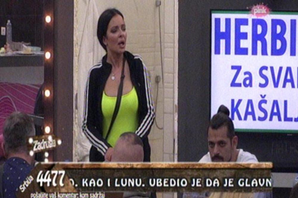 TARA LJUBI DAVIDA, A SVIMA DELI LEKCIJE! Jelena: Ti si bolesna, treba da se lečiš!