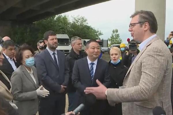 BEOGRAD-NIŠ ZA NEŠTO VIŠE OD SAT VREMENA? Vučić najavio da će se graditi BRZA PRUGA i do JUGA SRBIJE!