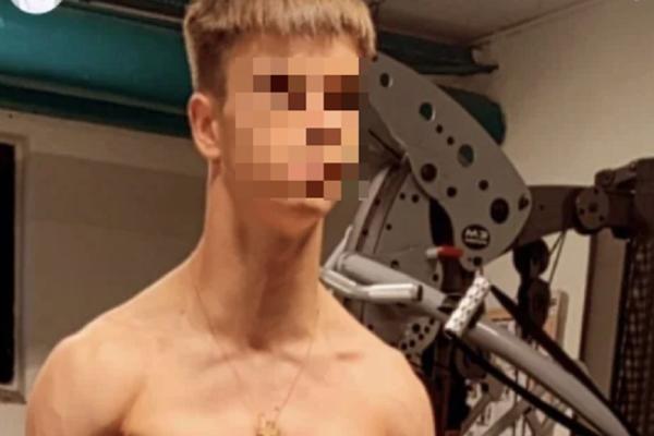 SIN BOBANA RAJOVIĆA SE NAPUCAO KAO ZVER! Otac ponosan na svog šampiona, pogledajte kako Andrija izgleda bez majice