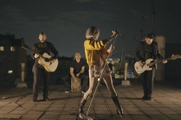 Novi spot Ide Prester za akustičnu verziju pesme Dodir