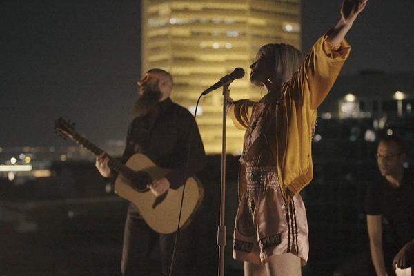 VODITELJKU NAPALI KAO NIKADA DO SADA: Zbog OVOGA tvrde da je SPONZORUŠA, ona im uzvratila NIKAD BRUTALNIJE