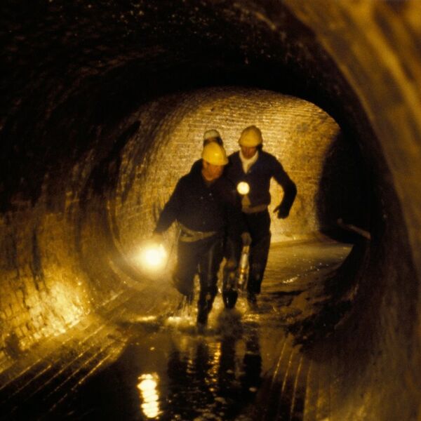 Otišli da očiste kanalizaciju, pa... Šok otkriće ispod Dubrovnika, zbog onoga što su zatekli odmah stigle i kamere!