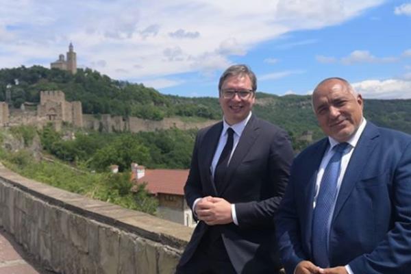 VUČIĆ NA INSTAGRAMU OKAČIO FOTKU SA BUGARSKE SVETE GORE: Vidite šta je poručio Bojku Borisovu (FOTO)