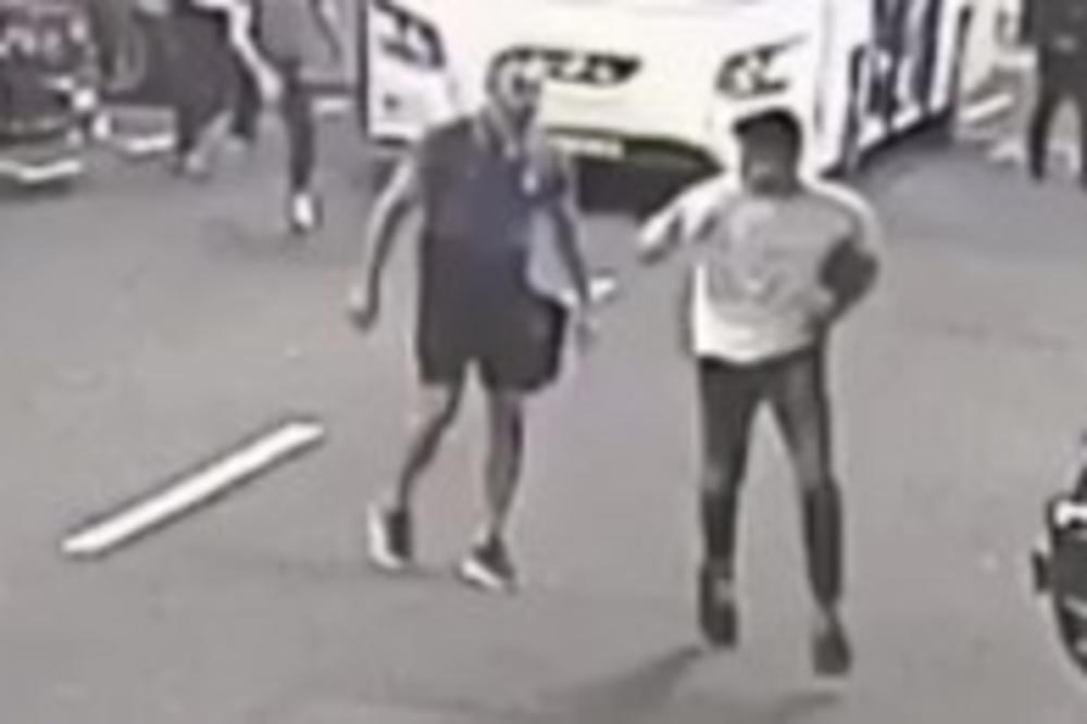 ISPLIVAO SNIMAK KAD MOMAK IZ ĐAKOVICE UDARA HRVATA U GLAVU: Fudbalska svađa na nacionalnoj osnovi eskalirala!