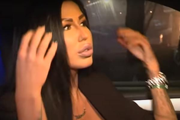 NEKAD SU SE ŠLJAPKALE PO GUZI, A SADA JE ISMEVA! Ona je odala Tijanu a sad ju je javno ponizila! Ovo boli! (FOTO)