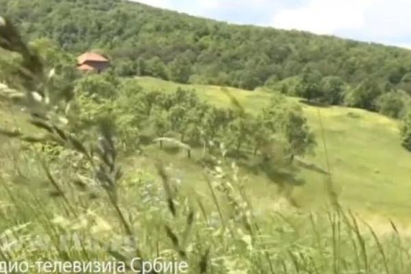 NA OVOJ SRPSKOJ PLANINI POTOK TEČE UZVODNO, AUTO UGAŠEN IDE UZBRO! Nema je ni na satelitskim snimcima