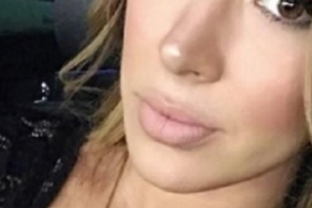 TUGA U DOMU NAŠE VELIKE POZNATE PEVAČICE I ZVEZDE! Preminuo joj otac!