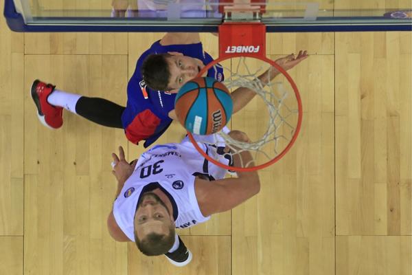 NAPUSTIO CSKA POSLE OSAM GODINA: Sada je slobodan igrač!